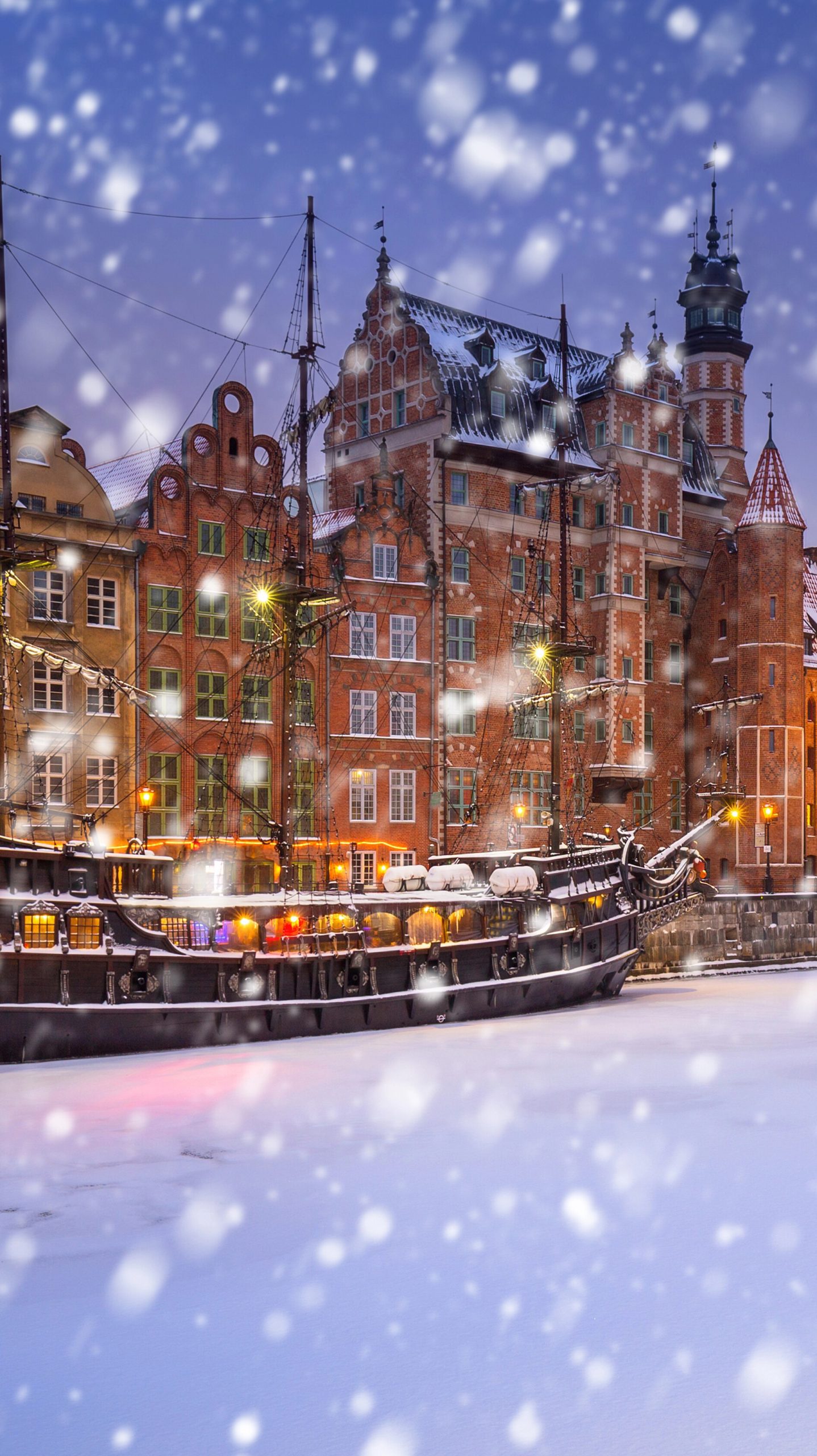 discover-gdansk-at-christmas